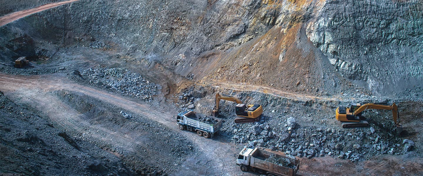 Enterprise Asset Management Solutions for Mining for fleet maintenance and asset lifecycle tracking