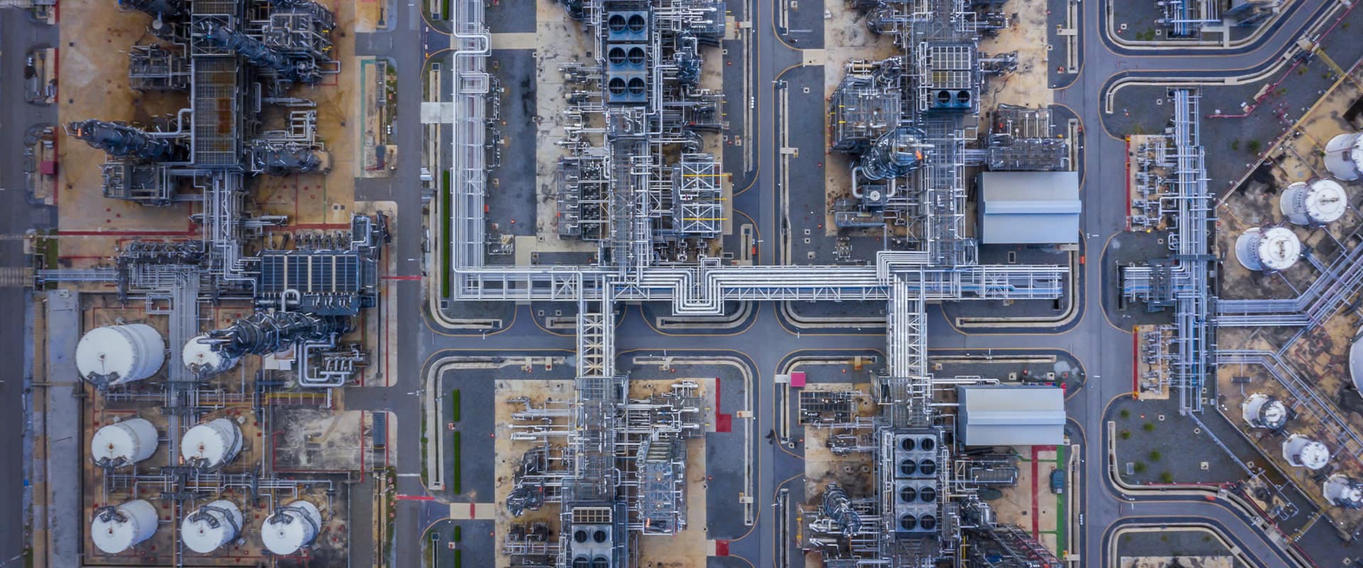 Oil & Gas EAM Solutions by Lambda Technologies
